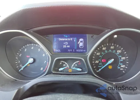 2013 Ford Focus Se z USA, uszkodzony, nr VIN 1FADP3F2XDL196045